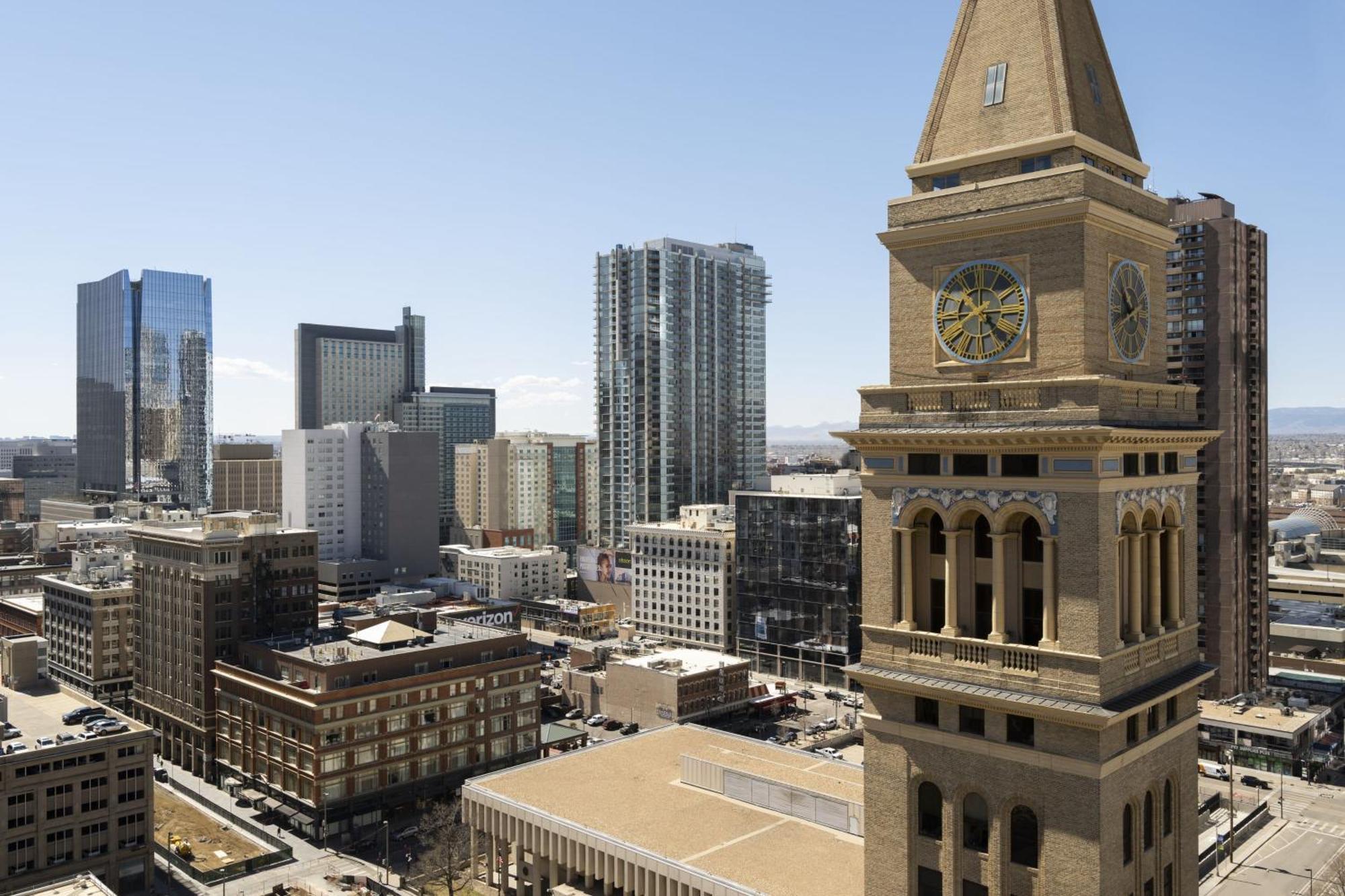 The Westin Denver Downtown Exterior photo